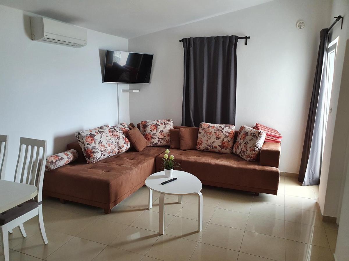 Villa Ivanovic Vir Exterior foto