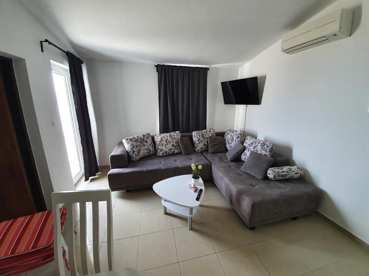 Villa Ivanovic Vir Exterior foto